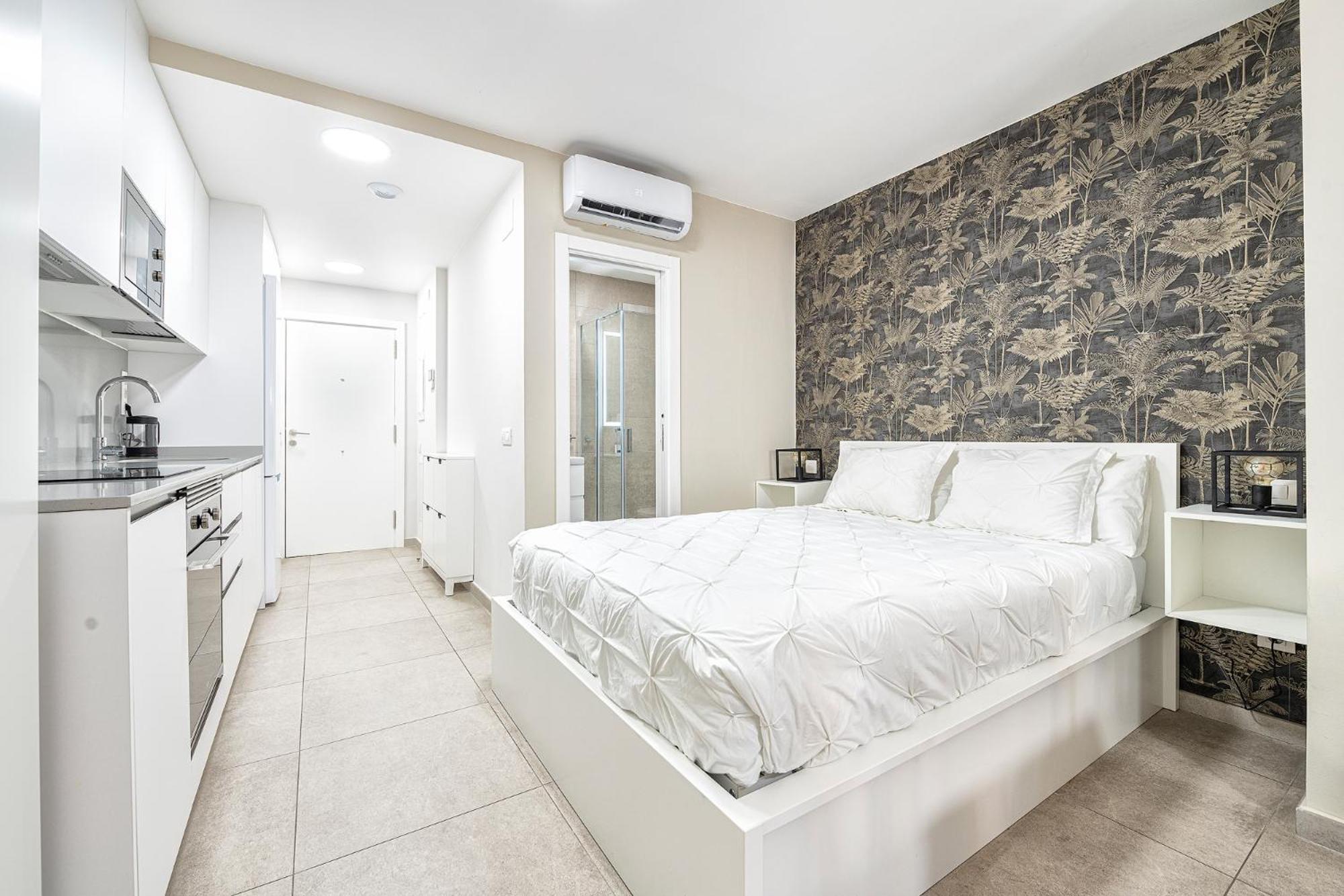 And Home, Canteras Apartment Las Palmas / Gran Canaria